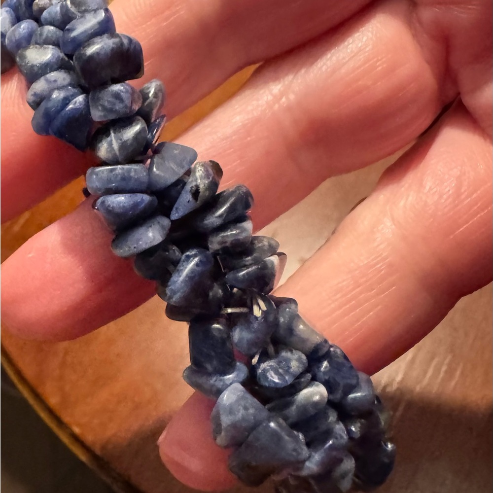 Beautiful Blue Lapis Bracelet - Picture 2 of 3